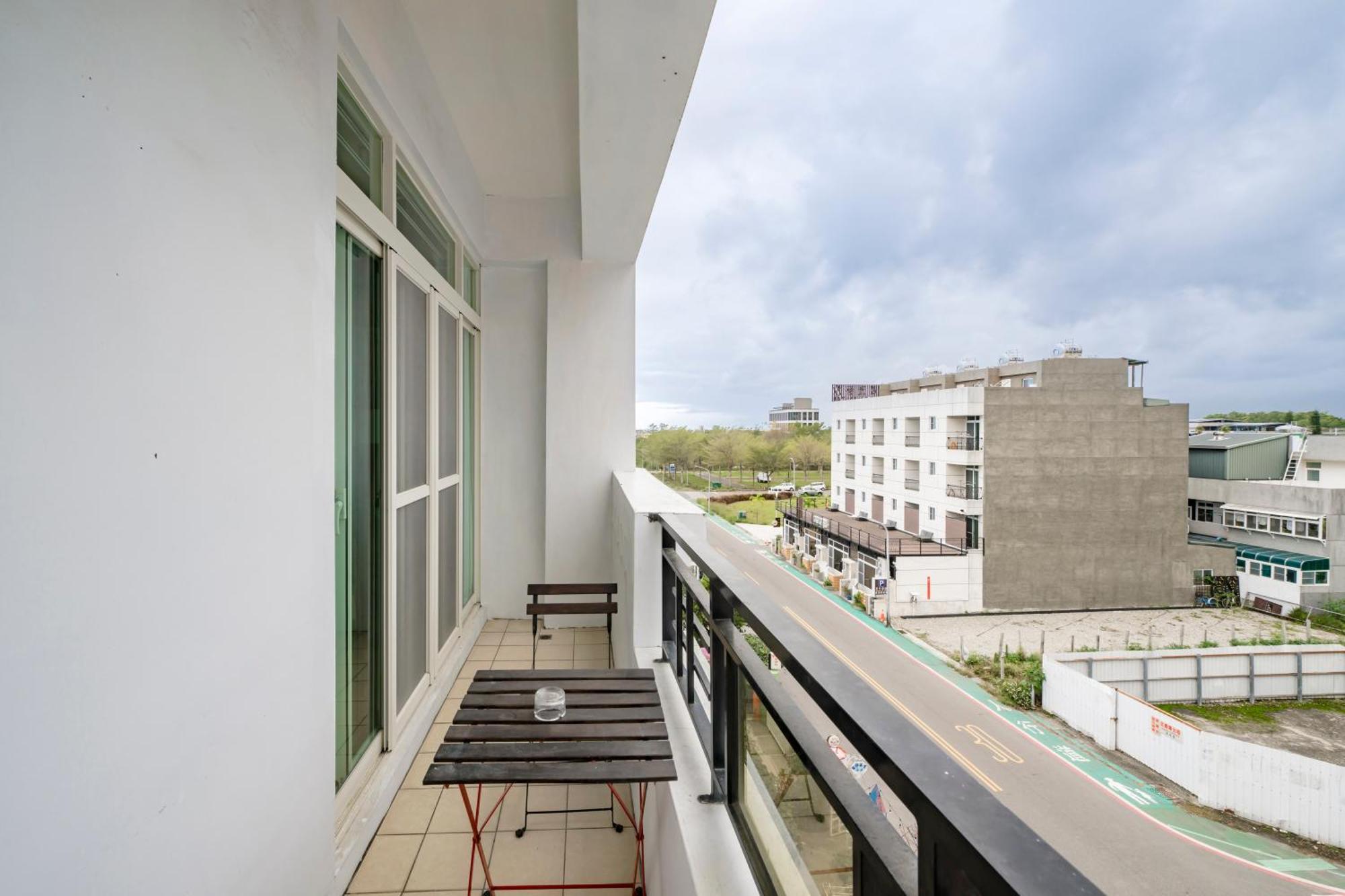Taitung Cozy Blue B&B מראה חיצוני תמונה
